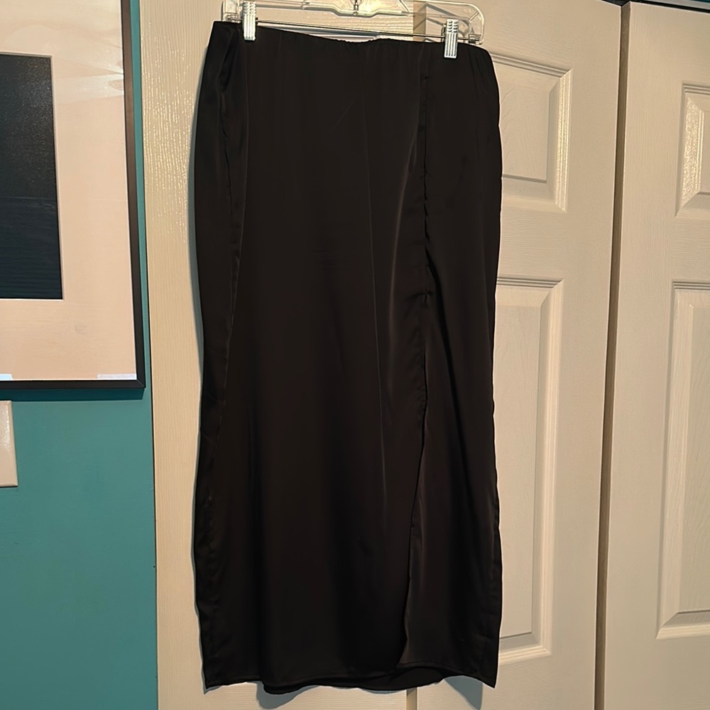 Elegant‎ Black Women's Skirt
